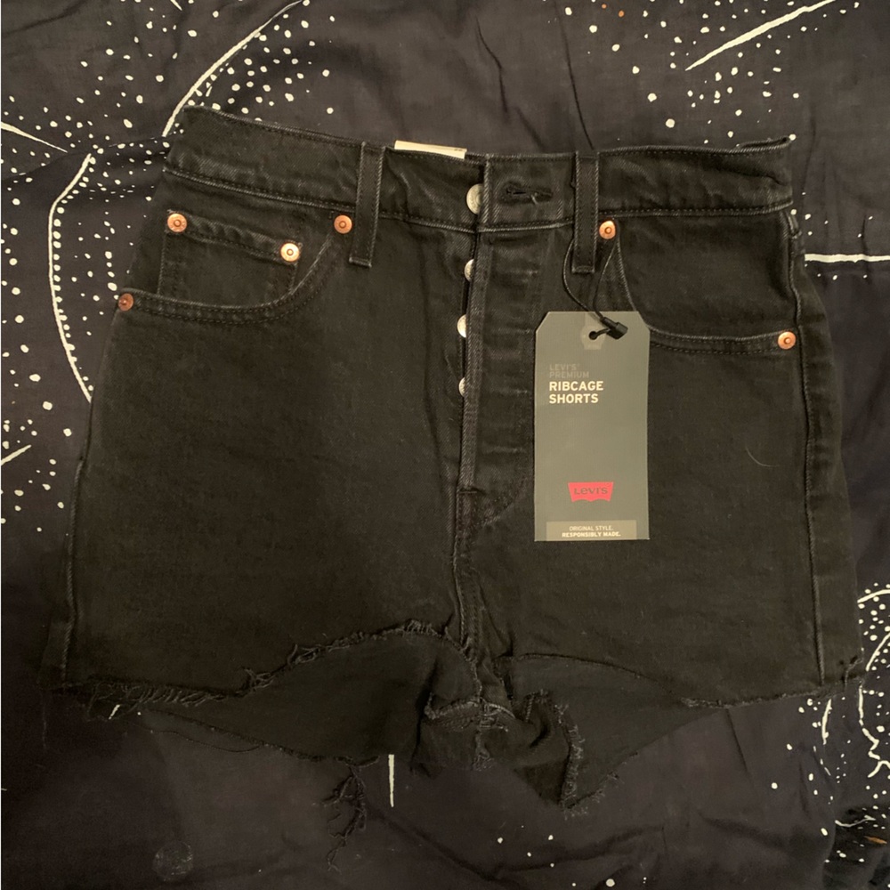 Levi's 501 shorts brand new with tags size 26 style "rib cage"